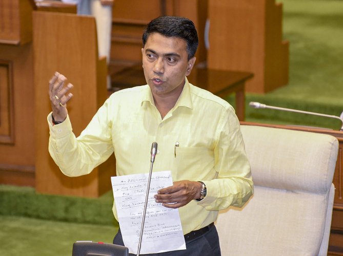 Article on not any action on Lokayutva Report of P K Mishra by Goa State Government | ...मग लोकायुक्त संस्थाच का निर्माण केली? Article on not any action on Lokayutva Report of P K Mishra by Goa State Government | ...मग लोकायुक्त संस्थाच का निर्माण केली?