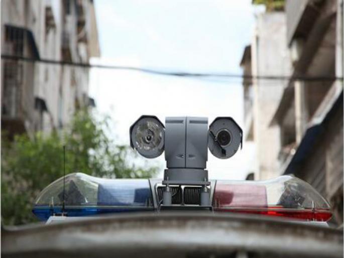 The crowded criminals can no longer hide: the use of first time palkhi in the country | गर्दीत गुन्हेगार आता नाही लपू शकणार : देशात प्रथमच पालखीत वापर The crowded criminals can no longer hide: the use of first time palkhi in the country | गर्दीत गुन्हेगार आता नाही लपू शकणार : देशात प्रथमच पालखीत वापर