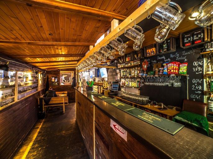 Advice for pub, restaurant operators in the city after nightclub tragedy in Goa | गोव्यातील नाईट क्लब दुर्घटनेनंतर शहरातील पब, रेस्टॉरंट चालकांसाठी सूचना Advice for pub, restaurant operators in the city after nightclub tragedy in Goa | गोव्यातील नाईट क्लब दुर्घटनेनंतर शहरातील पब, रेस्टॉरंट चालकांसाठी सूचना