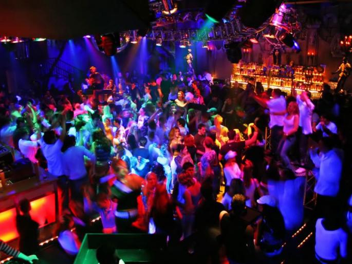 pubs, dance bars closed from today | पब, डान्स बारसह पानटपऱ्या आजपासून बंद pubs, dance bars closed from today | पब, डान्स बारसह पानटपऱ्या आजपासून बंद