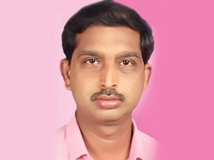 The priest died of a heart attack while preparing for the puja in the temple navratri ghatasthapana | दुःखद! मंदिरात पूजेची तयारी करतानाच पुजाऱ्याचं हृदयविकाराच्या झटक्याने निधन The priest died of a heart attack while preparing for the puja in the temple navratri ghatasthapana | दुःखद! मंदिरात पूजेची तयारी करतानाच पुजाऱ्याचं हृदयविकाराच्या झटक्याने निधन