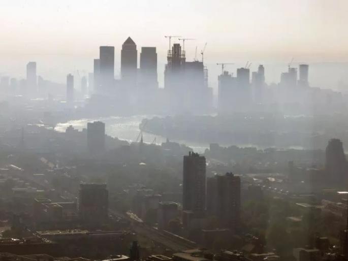 home pollution 10 to 30 percent more than outside study | बाहेरच्या तुलनेत घरात असतं १० ते ३० टक्के अधिक प्रदूषण - रिसर्च