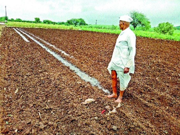 Waiting for rain: Wells of Dwadi area are dry | पावसाची प्रतीक्षा : दावडी परिसरातील विहिरी कोरड्याच Waiting for rain: Wells of Dwadi area are dry | पावसाची प्रतीक्षा : दावडी परिसरातील विहिरी कोरड्याच