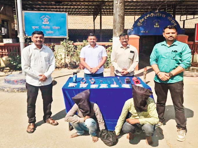 Two thieves arrested for breaking into temple donation boxes; Thefts from eight temples in Junnar-Ambegaon exposed | मंदिरांच्या दानपेट्या फोडणाऱ्या दोन चोरट्यांना अटक; जुन्नर-आंबेगावातील आठ मंदिरांतील चोरी उघड Two thieves arrested for breaking into temple donation boxes; Thefts from eight temples in Junnar-Ambegaon exposed | मंदिरांच्या दानपेट्या फोडणाऱ्या दोन चोरट्यांना अटक; जुन्नर-आंबेगावातील आठ मंदिरांतील चोरी उघड