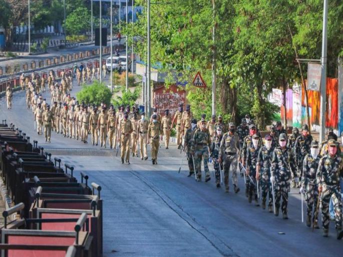 CoronaVirus Curfew imposed in Pune and Pimpri Chinchwad from today | CoronaVirus: संपूर्ण पुणे शहर, पिंपरी चिंचवडमध्ये आजपासून कर्फ्यू लागू CoronaVirus Curfew imposed in Pune and Pimpri Chinchwad from today | CoronaVirus: संपूर्ण पुणे शहर, पिंपरी चिंचवडमध्ये आजपासून कर्फ्यू लागू