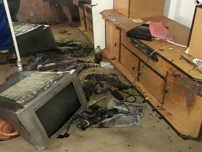 two injured in gas cylinder blast in pune | गॅस सिलेंडरमधून गळती होऊन लागलेल्या आगीत मायलेक जखमी