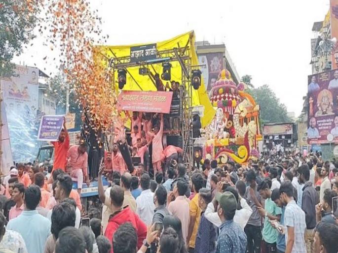 Lower the walls of sound the drum corps The work of the boards is good Don't just criticize What actually happened in the board meetings pune ganeshotsav | साउंडच्या भिंती, ढोल पथके कमी करा! मंडळांचे कार्य चांगले.. केवळ टीका नको.. मंडळांच्या बैठकीत नेमकं काय घडलं? Lower the walls of sound the drum corps The work of the boards is good Don't just criticize What actually happened in the board meetings pune ganeshotsav | साउंडच्या भिंती, ढोल पथके कमी करा! मंडळांचे कार्य चांगले.. केवळ टीका नको.. मंडळांच्या बैठकीत नेमकं काय घडलं?