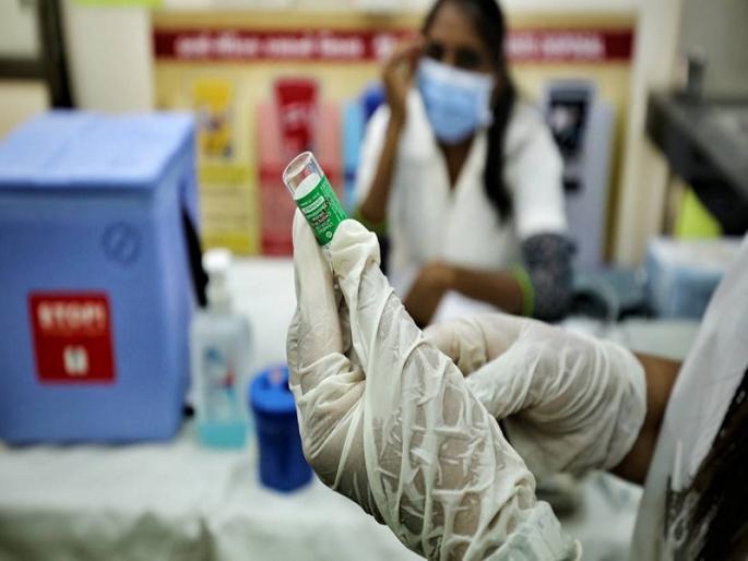 corona vaccine to students in college decision pune municipal corporation | आता विद्यार्थ्यांना कॉलेजमध्येच दिली जाणार कोरोना लस! पुणे मनपाचा महत्त्वाचा निर्णय