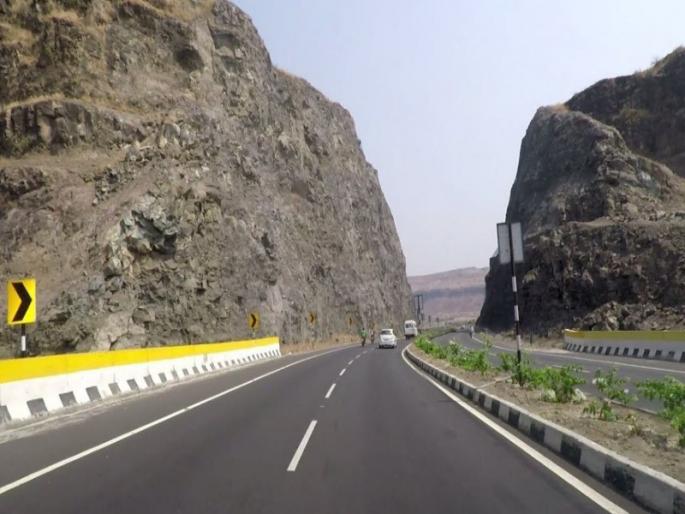 A tempo collides with a bike on the Pune-Nashik highway the bike rider dies | पुणे - नाशिक महामार्गावर टेम्पोची दुचाकीला धडक, दुचाकीस्वाराचा मृत्यू