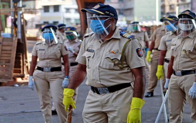The Joint Commissioner of Police clarified that no curfew has been imposed in Pune or any new restrictions | Ganpati Festival 2021: पुण्यात जमावबंदी अथवा कोणतेही नवे निर्बंध लागू केले नसल्याचं पोलीस सहआयुक्तांचं स्पष्टीकरण The Joint Commissioner of Police clarified that no curfew has been imposed in Pune or any new restrictions | Ganpati Festival 2021: पुण्यात जमावबंदी अथवा कोणतेही नवे निर्बंध लागू केले नसल्याचं पोलीस सहआयुक्तांचं स्पष्टीकरण