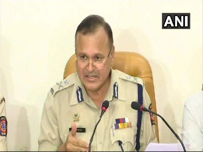 Koregaon-Bhima Case: Naxalites used money in the Elgar Conference | कोरेगाव-भीमा प्रकरण : एल्गार परिषदेत नक्षलवाद्यांचा पैसा वापरला, पोलिसांना सापडले पुरावे Koregaon-Bhima Case: Naxalites used money in the Elgar Conference | कोरेगाव-भीमा प्रकरण : एल्गार परिषदेत नक्षलवाद्यांचा पैसा वापरला, पोलिसांना सापडले पुरावे