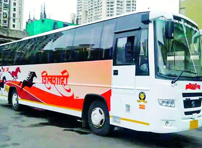 Extra buses for Diwali: will run on the Pune route | दिवाळीसाठी एसटीच्या अतिरिक्त बसेस : पुणे मार्गावर धावणार Extra buses for Diwali: will run on the Pune route | दिवाळीसाठी एसटीच्या अतिरिक्त बसेस : पुणे मार्गावर धावणार