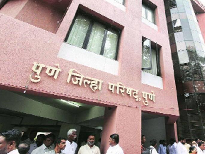 ZP's school toilets are in disrepair | झेडपीच्या शाळांचे स्वच्छतागृहे मोडकळीस ZP's school toilets are in disrepair | झेडपीच्या शाळांचे स्वच्छतागृहे मोडकळीस