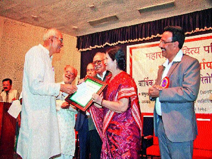 Are you really free? The question of Pratibha Roy | आपण खरंच स्वतंत्र आहोत का ? प्रतिभा राय यांचा सवाल Are you really free? The question of Pratibha Roy | आपण खरंच स्वतंत्र आहोत का ? प्रतिभा राय यांचा सवाल