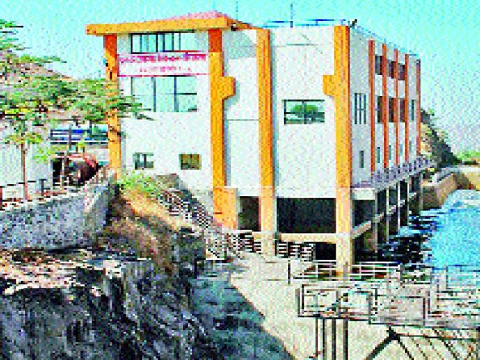 Purandar Upasak Yojana, Khollbali, Farmers are facing difficulties | पुरंदर उपसा योजना खोळंबली, शेतकरी आला अडचणीत Purandar Upasak Yojana, Khollbali, Farmers are facing difficulties | पुरंदर उपसा योजना खोळंबली, शेतकरी आला अडचणीत