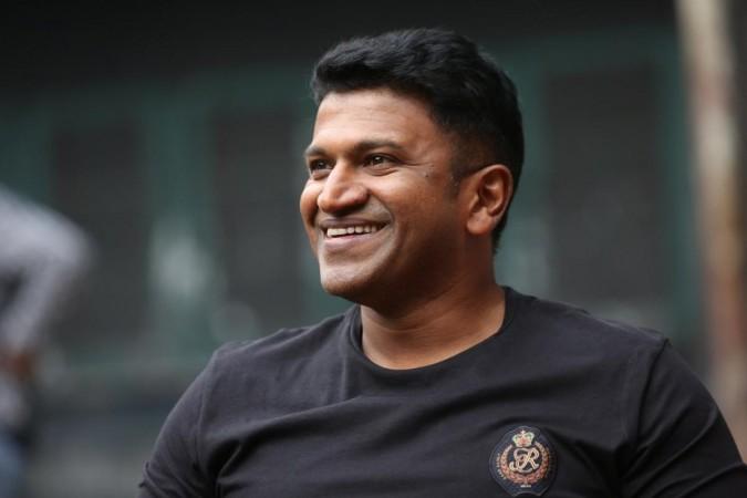 honorary doctorate for late actor puneeth rajkumar from university of mysore | दिवंगत अभिनेता पुनीत राजकुमारच्या चाहत्यांसाठी खुशखबर; म्हैसूर विद्यापीठाकडून अभिनेत्याला मानद डॉक्टरेट honorary doctorate for late actor puneeth rajkumar from university of mysore | दिवंगत अभिनेता पुनीत राजकुमारच्या चाहत्यांसाठी खुशखबर; म्हैसूर विद्यापीठाकडून अभिनेत्याला मानद डॉक्टरेट