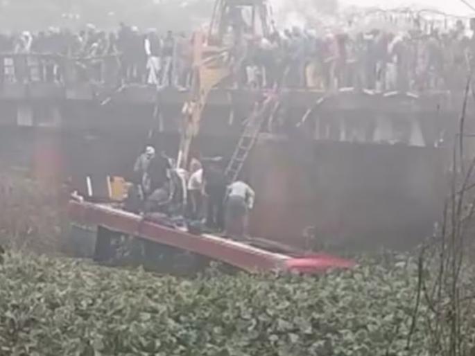 Bus Accident In Punjab: Fatal accident in Punjab, 8 killed, many injured as bus falls into drain | नाल्यामध्ये बस कोसळून भीषण अपघात, ८ जणांचा मृत्यू , अनेक जण जखमी Bus Accident In Punjab: Fatal accident in Punjab, 8 killed, many injured as bus falls into drain | नाल्यामध्ये बस कोसळून भीषण अपघात, ८ जणांचा मृत्यू , अनेक जण जखमी