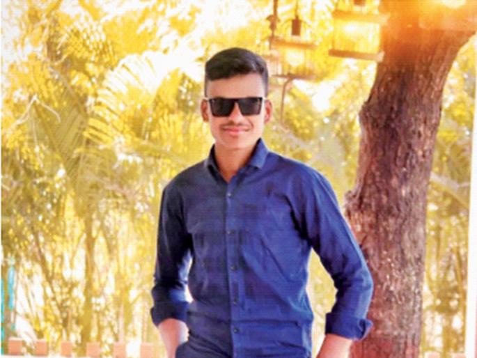Student dies while dancing to DJ noise? Incident at Puntamba | डीजेच्या गोंगाटावर नाचताना विद्यार्थ्याचा मृत्यू? पुणतांबा येथील घटना Student dies while dancing to DJ noise? Incident at Puntamba | डीजेच्या गोंगाटावर नाचताना विद्यार्थ्याचा मृत्यू? पुणतांबा येथील घटना
