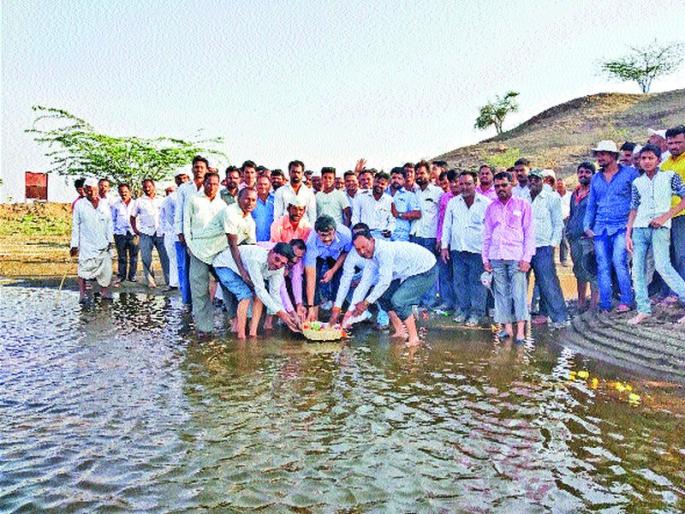 Kharla reached Purandar bay water | खोरला पोहोचले पुरंदर उपसाचे पाणी Kharla reached Purandar bay water | खोरला पोहोचले पुरंदर उपसाचे पाणी
