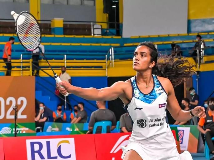 PV Sindhu Won the title of Singapore Open by defeats the Asian champion Wang Zhi Yi | अजिंक्य सिंधू! चीनची भिंत भेदत पटकावलं सिंगापूर ओपनचं विजेतेपद