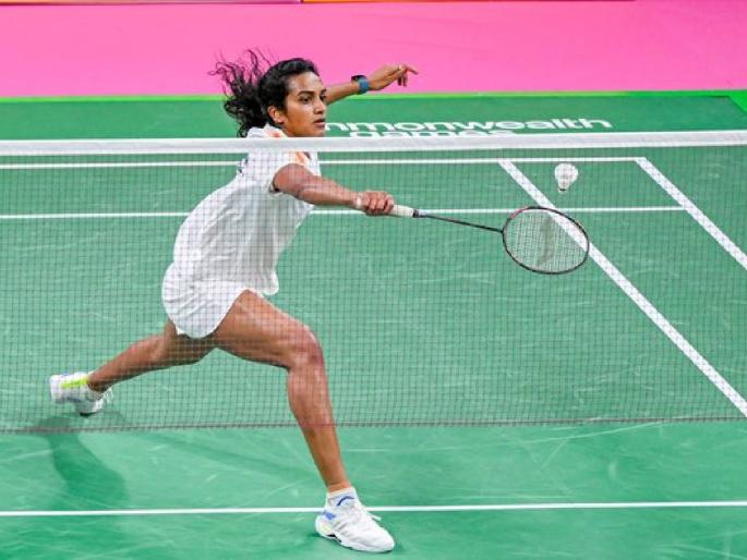 Commonwealth Games 2022 Badminton Silver : Its SILVER for the Indian shuttlers, the badminton mixed team of PV Sindhu and Co. take home India's 13th medal as they go down 1-3 against Malaysia in the final  | Commonwealth Games 2022 : पी व्ही सिंधू एकटी लढली, पण सुवर्ण पदकाने दिली हुलकावणी Commonwealth Games 2022 Badminton Silver : Its SILVER for the Indian shuttlers, the badminton mixed team of PV Sindhu and Co. take home India's 13th medal as they go down 1-3 against Malaysia in the final  | Commonwealth Games 2022 : पी व्ही सिंधू एकटी लढली, पण सुवर्ण पदकाने दिली हुलकावणी