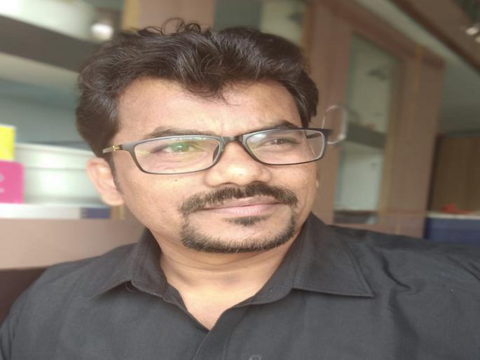 P. Vithal's 'Zero Ek Me' poem 'Gayadima Award' | पी. विठ्ठल यांच्या 'शून्य एक मी' कवितासंग्रहाला 'गदिमा पुरस्कार'   P. Vithal's 'Zero Ek Me' poem 'Gayadima Award' | पी. विठ्ठल यांच्या 'शून्य एक मी' कवितासंग्रहाला 'गदिमा पुरस्कार'