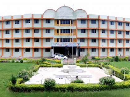 Vaishali Pandhare a 22 year old girl made her mark on gondia zp election 2022 | कौतुकास्पद! अवघ्या २२ व्या वर्षी तरुणीची मिनी मंत्रालयात एंट्री Vaishali Pandhare a 22 year old girl made her mark on gondia zp election 2022 | कौतुकास्पद! अवघ्या २२ व्या वर्षी तरुणीची मिनी मंत्रालयात एंट्री