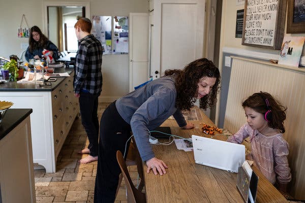 coronavirus: What is home quarantine? | coronavirus : होम क्वॉरण्टाइन म्हणजे काय ? coronavirus: What is home quarantine? | coronavirus : होम क्वॉरण्टाइन म्हणजे काय ?