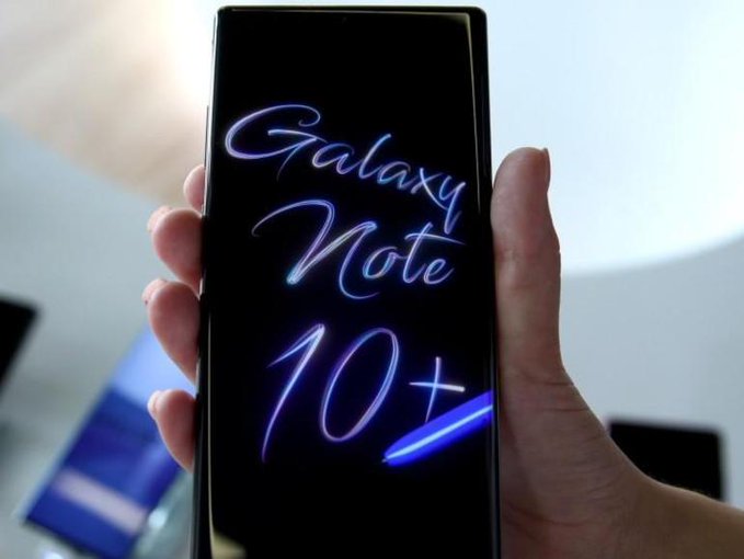 Samsung Galaxy Note 10, Note 10+ launches in India; Learn Price and Features | Samsung Galaxy Note 10, Note 10+ भारतात लाँच; जाणून घ्या किंमत आणि फिचर्स Samsung Galaxy Note 10, Note 10+ launches in India; Learn Price and Features | Samsung Galaxy Note 10, Note 10+ भारतात लाँच; जाणून घ्या किंमत आणि फिचर्स