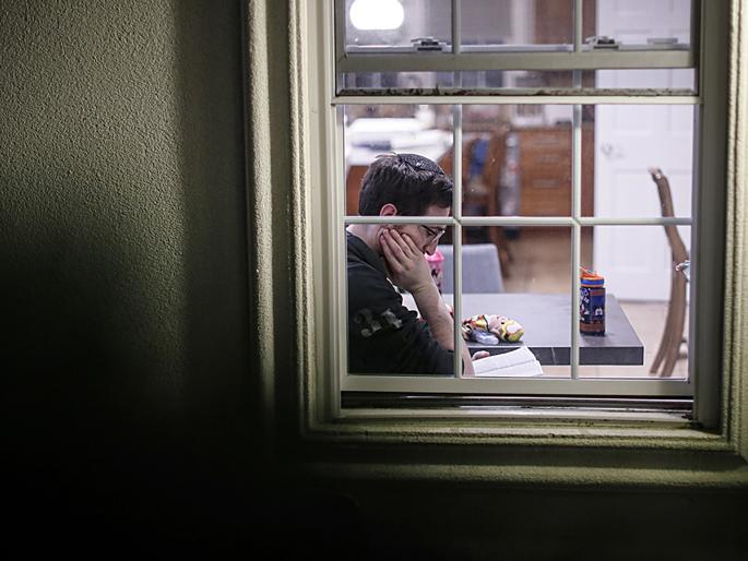 Home Quarantine for Man and Community Care ... | माणसाची अन् समाजाच्या काळजीसाठी होम क्वारंटाईन... Home Quarantine for Man and Community Care ... | माणसाची अन् समाजाच्या काळजीसाठी होम क्वारंटाईन...