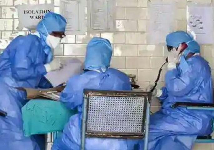 corona virus lockdown covid19 no more quarantine for those who returning bihar rkp | CoronaVirus News : आता 'या' राज्यात परतलेल्या लोकांना क्वारंटाईन केलं जाणार नाही, १५ जूनपासून सर्व सेंटर्स बंद! corona virus lockdown covid19 no more quarantine for those who returning bihar rkp | CoronaVirus News : आता 'या' राज्यात परतलेल्या लोकांना क्वारंटाईन केलं जाणार नाही, १५ जूनपासून सर्व सेंटर्स बंद!