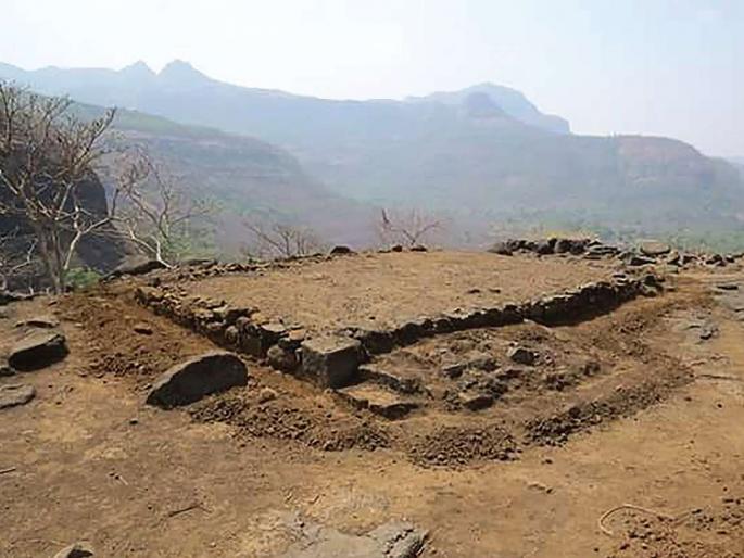 The need for facilities at the Manghad Fort; An increase in the number of tourists | मानगड किल्ल्यावर सोयीसुविधांची गरज; पर्यटकांच्या संख्येत वाढ