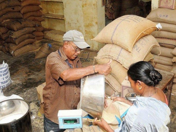 free grain will be available for another four months pune | मोफत धान्य आणखी चार महिने मिळणार, केंद्र सरकारने घेतला महत्त्वाचा निर्णय free grain will be available for another four months pune | मोफत धान्य आणखी चार महिने मिळणार, केंद्र सरकारने घेतला महत्त्वाचा निर्णय