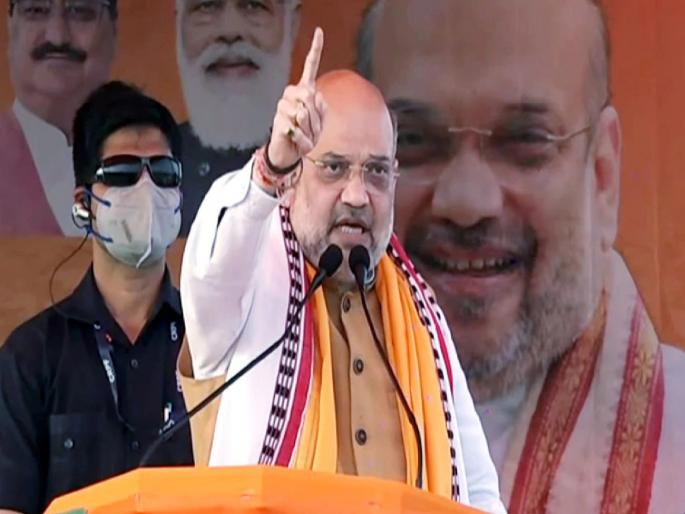 The politics of votes in the tea garden; Who would want to sell tea leaves? | चहाच्या मळ्यात मतांचे राजकारण; चहापत्ती वेचणारे हात काेणाला देणार मत? 