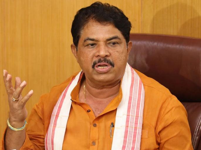 karnataka police inspector arrested for conspiring to infected opposition leader ashok with hiv | कर्नाटकच्या विरोधी पक्षनेत्याला हनीट्रॅपमध्ये अडकवून HIV बाधित करण्याचा होता प्लॅन? पोलीस निरीक्षकाला अटक karnataka police inspector arrested for conspiring to infected opposition leader ashok with hiv | कर्नाटकच्या विरोधी पक्षनेत्याला हनीट्रॅपमध्ये अडकवून HIV बाधित करण्याचा होता प्लॅन? पोलीस निरीक्षकाला अटक