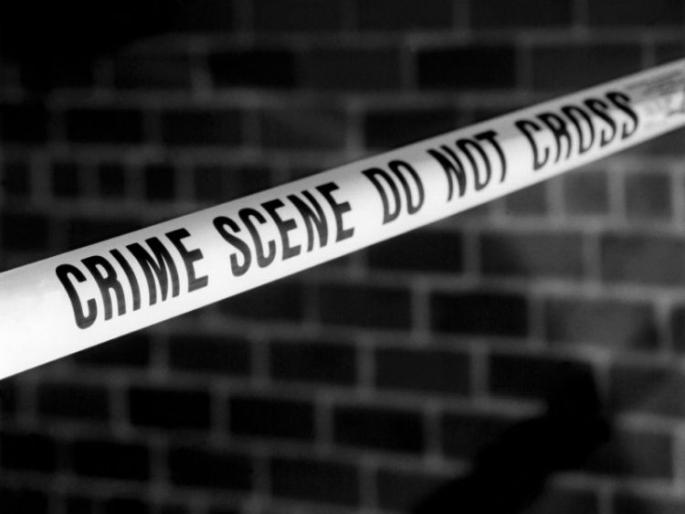 The son killed his father by throwing a stone on his head | डोक्यात दगड टाकून मुलाने केली वडिलांची हत्या The son killed his father by throwing a stone on his head | डोक्यात दगड टाकून मुलाने केली वडिलांची हत्या