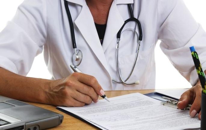 ... Only then can negligence be taken against the doctor | ...तरच डॉक्टरवर केली जाऊ शकते निष्काळजीपणाची कारवाई