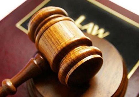 Give the validity certificate by putting the mother's name next to the girl's name | मुलीच्या नावापुढे आईचे नाव लावून जात वैधता प्रमाणपत्र द्या