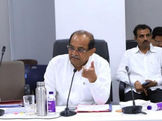 MOCA on adulterating and receiving organizations to prevent milk adulteration; Information about Vikhe Patals | दुधातील भेसळ रोखण्यासाठी भेसळ करणाऱ्या आणि दूध स्वीकारणाऱ्या संस्थांवर मोक्का; विखे पाटलांची माहिती MOCA on adulterating and receiving organizations to prevent milk adulteration; Information about Vikhe Patals | दुधातील भेसळ रोखण्यासाठी भेसळ करणाऱ्या आणि दूध स्वीकारणाऱ्या संस्थांवर मोक्का; विखे पाटलांची माहिती