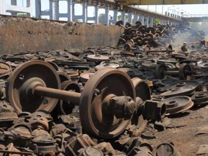 134.42 crores earned in Bhusawal Railway Division in the month of July | भुसावळ रेल्वे विभागात जुलै महिन्यात १३४.४२ कोटींची कमाई 134.42 crores earned in Bhusawal Railway Division in the month of July | भुसावळ रेल्वे विभागात जुलै महिन्यात १३४.४२ कोटींची कमाई