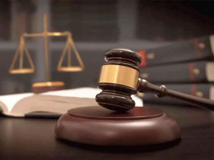 Encroachment on government land for 60 years; The High Court imposed a fine of 50 lakhs | सरकारी जमिनीवर ६० वर्षे अतिक्रमण; हायकोर्टाने ठोठावला ५० लाखांचा दंड Encroachment on government land for 60 years; The High Court imposed a fine of 50 lakhs | सरकारी जमिनीवर ६० वर्षे अतिक्रमण; हायकोर्टाने ठोठावला ५० लाखांचा दंड