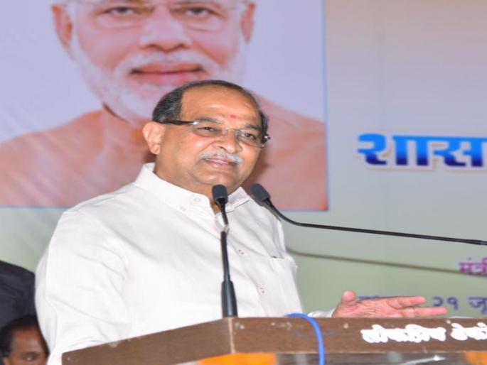 loss of milk purchase; State Government in the role of bringing profit to the farmer - Radhakrishna Vikhe Patil | दूध खरेदीला तोटा; राज्य सरकार शेतकऱ्याला नफा मिळवून देण्याच्या भूमिकेत - राधाकृष्ण विखे पाटील