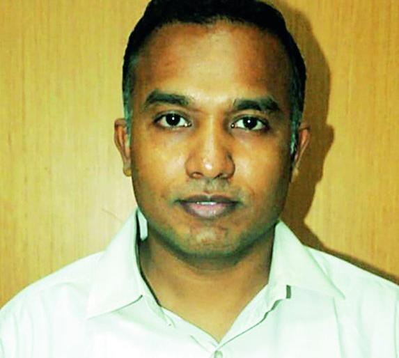 Inform the passengers coming from abroad within a month: Appeal of Municipal Commissioner | महिनाभरात विदेशातून आलेल्या प्रवाशांची माहिती द्या : मनपा आयुक्तांचे आवाहन  Inform the passengers coming from abroad within a month: Appeal of Municipal Commissioner | महिनाभरात विदेशातून आलेल्या प्रवाशांची माहिती द्या : मनपा आयुक्तांचे आवाहन