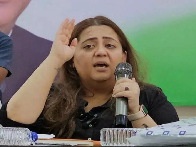Congress spokesperson Radhika Khera questions Priyanka Vadra’s silence on the harassment faced by women, BJP issues invitation | "माझ्या 40 वर्षांच्या आयुष्यात असं कधीच घडलं नाही", काँग्रेस प्रवक्त्या राधिका यांचा माजी मुख्यमंत्र्यांवर निशाणा Congress spokesperson Radhika Khera questions Priyanka Vadra’s silence on the harassment faced by women, BJP issues invitation | "माझ्या 40 वर्षांच्या आयुष्यात असं कधीच घडलं नाही", काँग्रेस प्रवक्त्या राधिका यांचा माजी मुख्यमंत्र्यांवर निशाणा