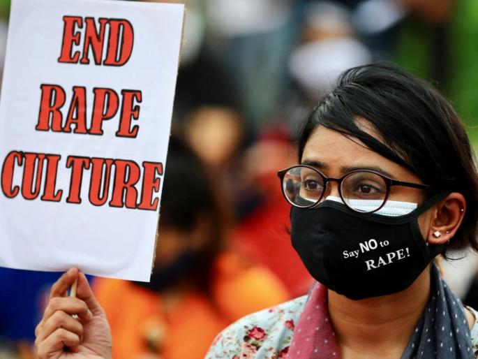 Proposing marriage to a victim is an insult to femininity | पीडितेशी लग्नाचा प्रस्ताव हा स्त्रीत्वाचा अपमान Proposing marriage to a victim is an insult to femininity | पीडितेशी लग्नाचा प्रस्ताव हा स्त्रीत्वाचा अपमान