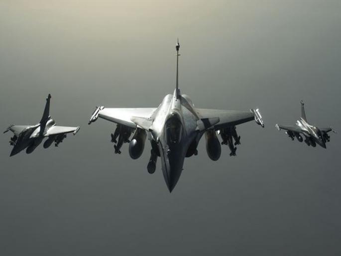 Major boost for IAF, 10 Rafales to join in one month | Rafales : भारतीय हवाई दलाची ताकद आणखी वाढणार, १० राफेल दाखल होणार Major boost for IAF, 10 Rafales to join in one month | Rafales : भारतीय हवाई दलाची ताकद आणखी वाढणार, १० राफेल दाखल होणार