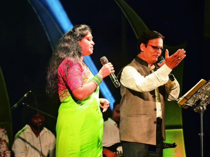'Ye Parada Hata Do, Jara Mukhada Dikha Do' | ‘ये परदा हटा दो, जरा मुखडा दिखा दो’ 'Ye Parada Hata Do, Jara Mukhada Dikha Do' | ‘ये परदा हटा दो, जरा मुखडा दिखा दो’