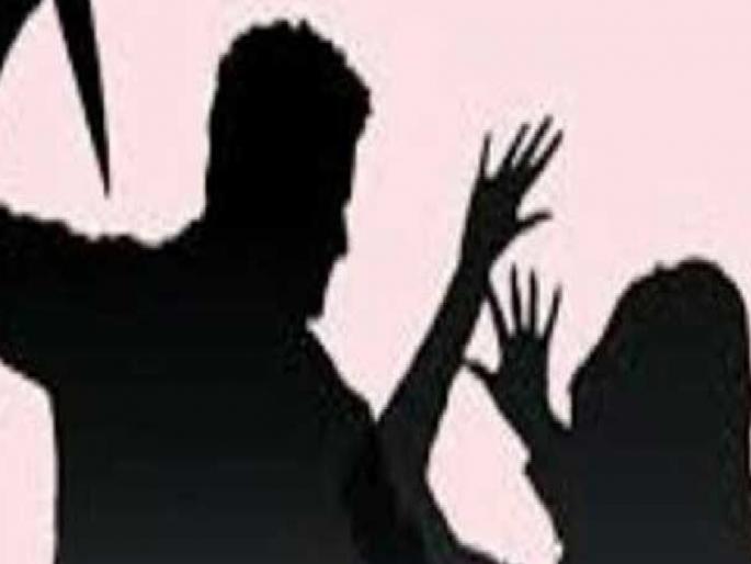 Satara: Drunk husband stabs wife with knife, incident in Rahimatpur | Satara: दारूच्या नशेत पतीने पत्नीला चाकूने भोसकले, रहिमतपूर येथे घटना Satara: Drunk husband stabs wife with knife, incident in Rahimatpur | Satara: दारूच्या नशेत पतीने पत्नीला चाकूने भोसकले, रहिमतपूर येथे घटना