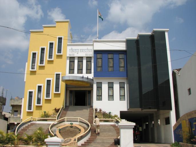 70 beneficiaries of Rahimatpur Municipal Council are in arrears of about two crores | Satara News: रहिमतपूर नगरपरिषदेचे ७० मिळकतदार सुमारे दोन कोटींचे थकबाकीदार, वसुलीचे आव्हान 70 beneficiaries of Rahimatpur Municipal Council are in arrears of about two crores | Satara News: रहिमतपूर नगरपरिषदेचे ७० मिळकतदार सुमारे दोन कोटींचे थकबाकीदार, वसुलीचे आव्हान