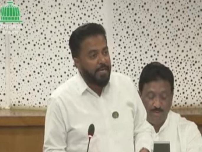 A meeting before the end of the session regarding the Sulkud scheme to supply water to Ichalkaranji Chief Minister Devendra Fadnavis assurance | Kolhapur: अधिवेशन संपण्यापूर्वी सुळकुड योजनेसंदर्भात बैठक, मुख्यमंत्री देवेंद्र फडणवीस यांचे आश्वासन  A meeting before the end of the session regarding the Sulkud scheme to supply water to Ichalkaranji Chief Minister Devendra Fadnavis assurance | Kolhapur: अधिवेशन संपण्यापूर्वी सुळकुड योजनेसंदर्भात बैठक, मुख्यमंत्री देवेंद्र फडणवीस यांचे आश्वासन